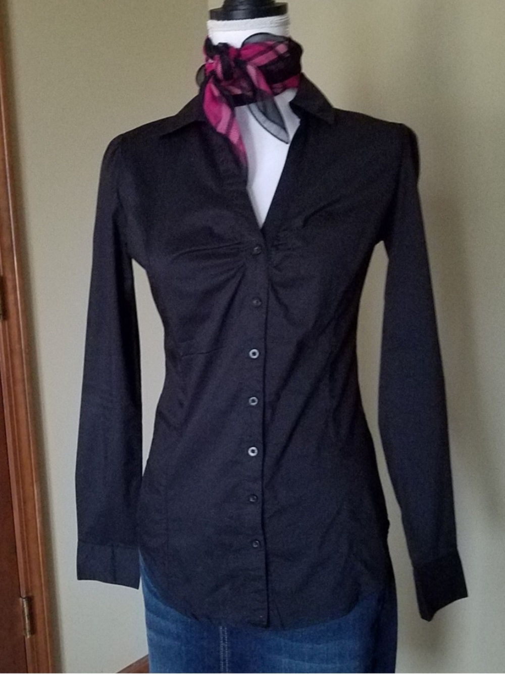 Sexy Fitted Black Stradivarius V-neck Dress Shirt from Spain